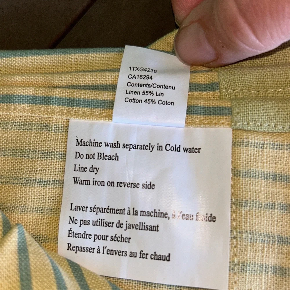 New Hallmark Signature Striped‎  Guest Towels Clean Hands Dirty Thoughts